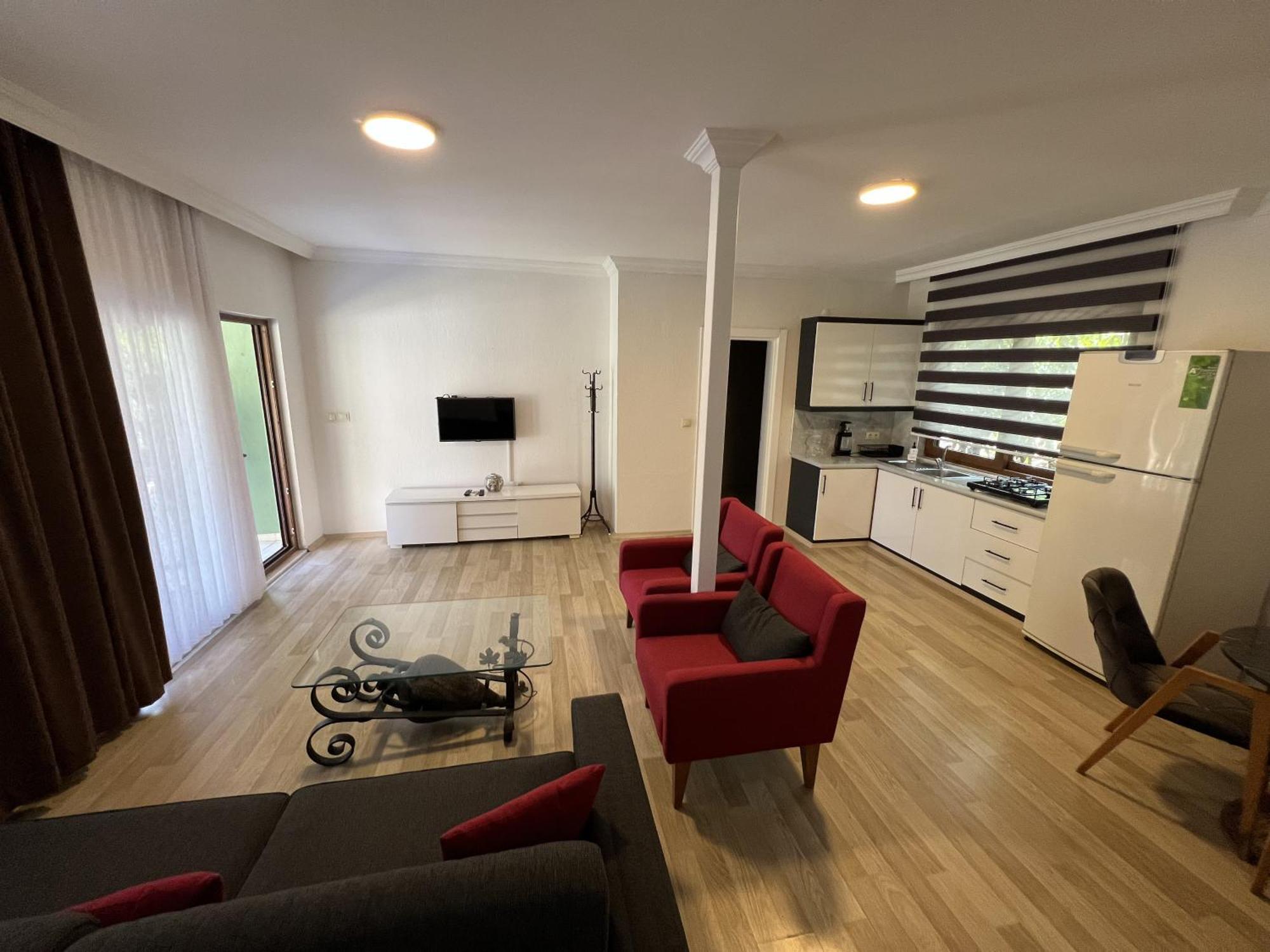 Keyif Pension & Aparts Çıralı Buitenkant foto